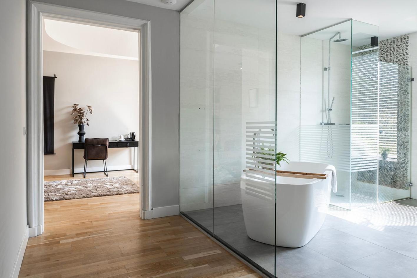 Suite With Bath City Center Villa ティルブルグ エクステリア 写真